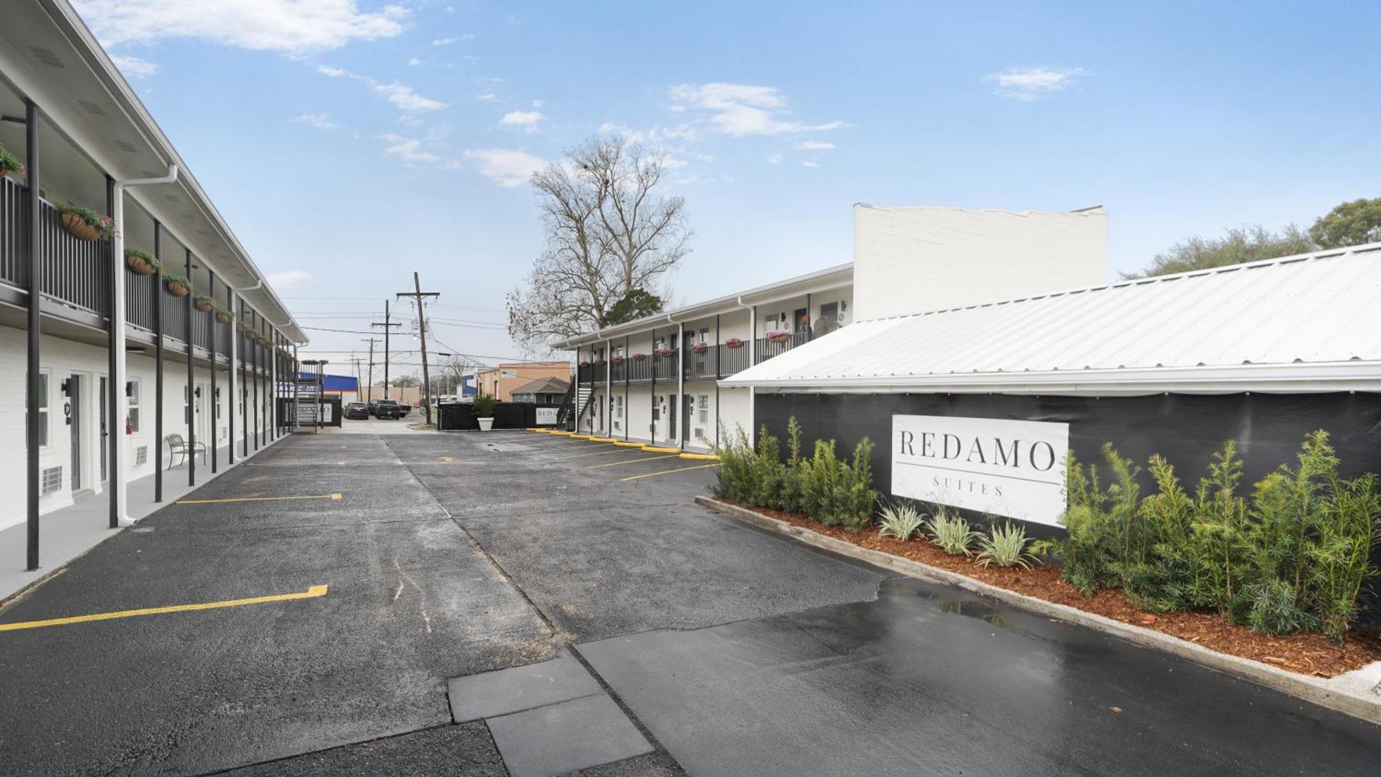 Redamo Suites Jefferson Luaran gambar