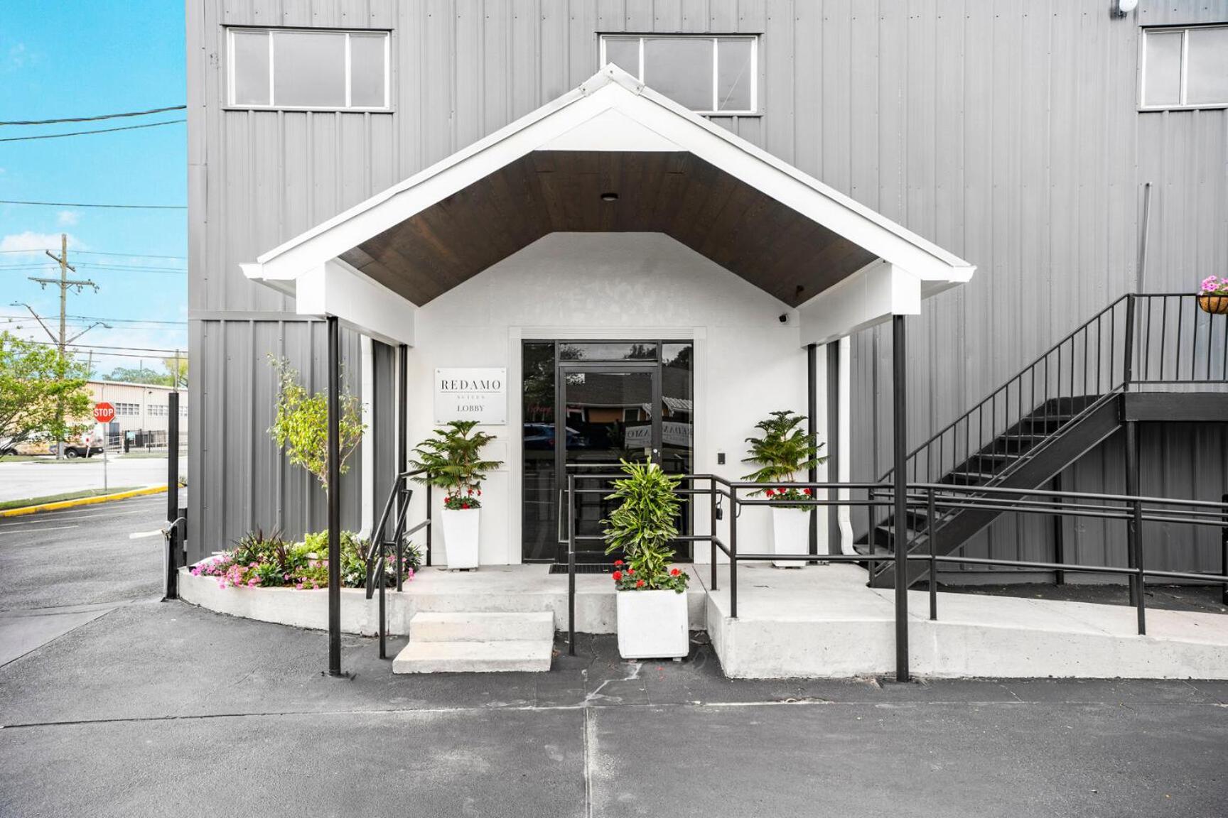 Redamo Suites Jefferson Luaran gambar